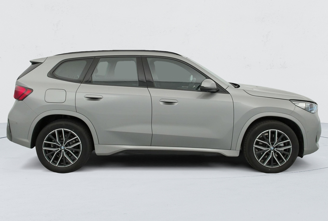 BMW X1 — photo 6