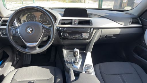 BMW Serie 4 Gran Coupe 418d 150 Steptronic8 - Business Design – 2018 – 153299 km – Diesel – Boîte Automatique — photo 29