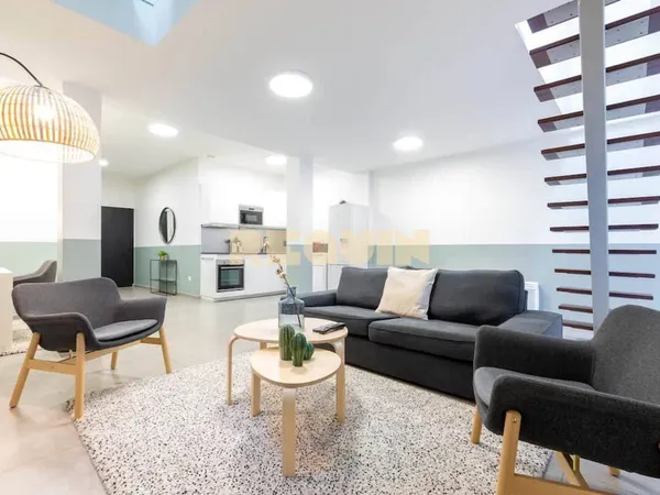 Duplex 6 pièces 96 m²