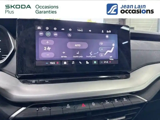 Skoda Octavia combi 1.5 tsi hybrid 150 ch act dsg7 — photo 17
