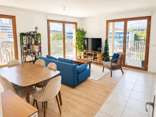 [A LOUER] T3 meublé neuf de 70 m² avec grand balcon - La Défense / Nanterre-La-Folie