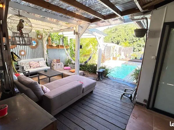 Maison cosy & atypique avec piscine. ENTRE-DEUX
