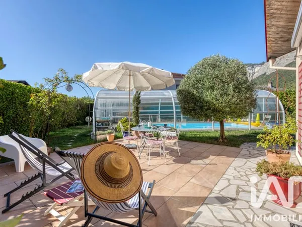 Maison 5 pièces 167 m²