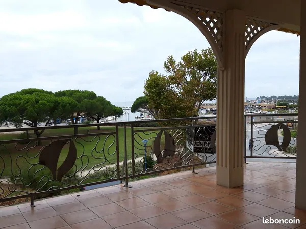Appartement T5 duplex 110 m2 vue sur bassin d'Arcachon