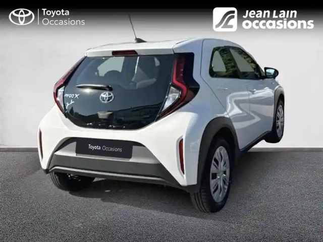 Toyota Aygo X 1.0 vvt-i 72 — photo 5