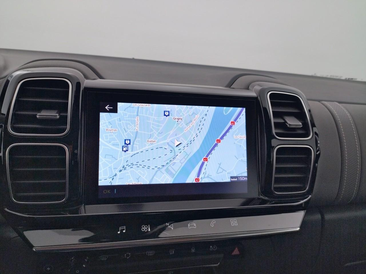 Citroën C5 Aircross hybride rechargeable 225 s&s e-eat8 feel — photo 11