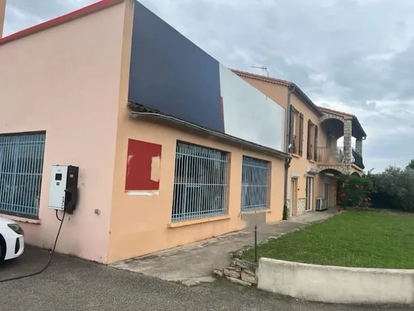 Immeuble 12 pièces 423 m²