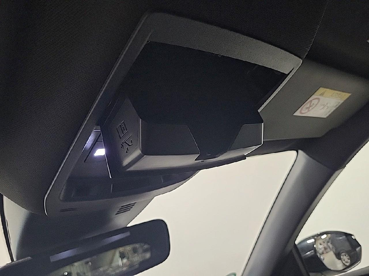 Peugeot 3008 electrique 210 ch 73 kwh allure — photo 24