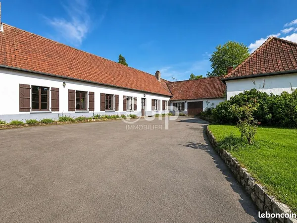 Maison 9 pièces 180 m²