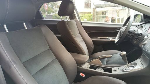 Honda Civic 1.4 I-VTEC 100 - Virtuose – 2011 – 59764 km – Essence – Boîte Manuelle — photo 10