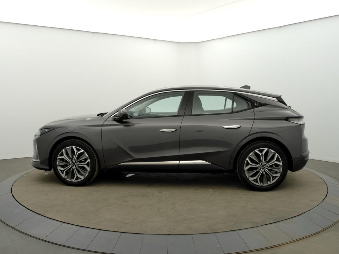 Ds Ds 4 puretech 130 eat8 trocadero — photo 2
