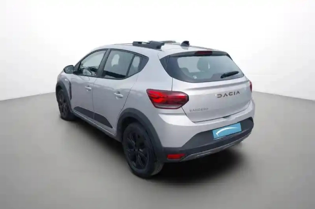 Dacia Sandero eco-g 100 — photo 4