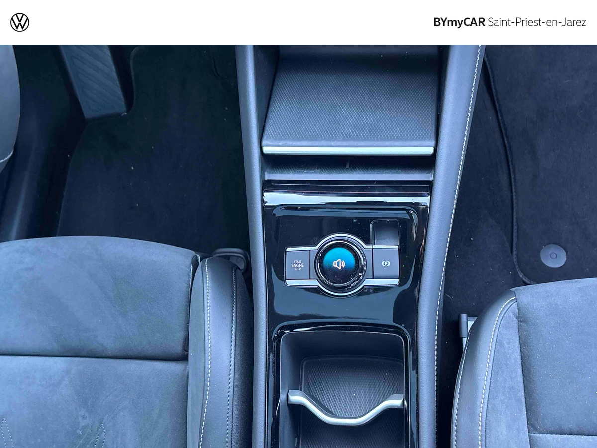 Volkswagen Tiguan 1.5 eHybrid 204ch DSG6 — photo 11