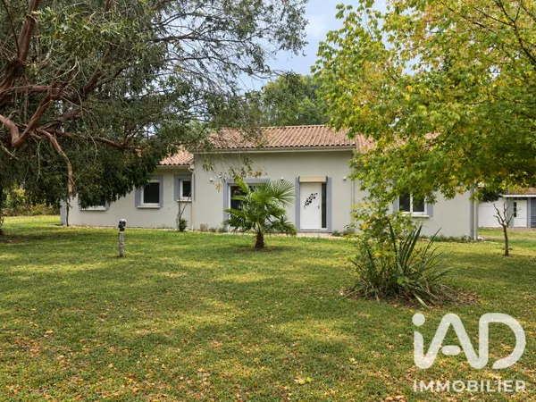 Maison 5 pièces 205 m²
