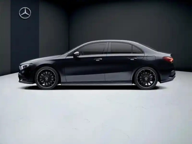 Mercedes Classe A 250 e berline amg line — photo 2