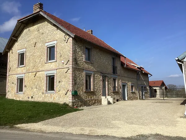 Maison 6 pièces 143 m²