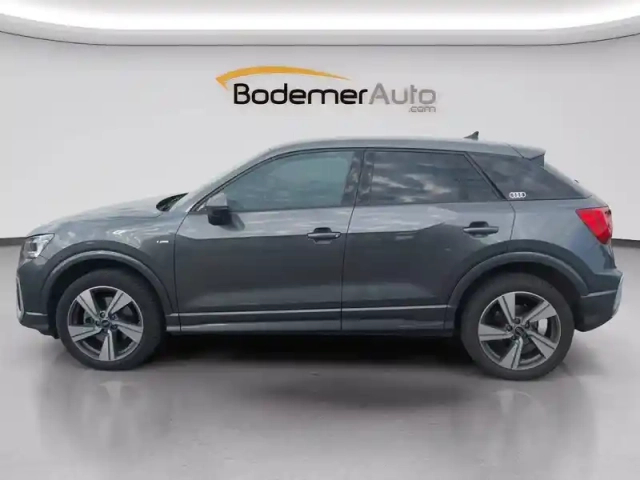 Audi Q2 35 tdi 150 s tronic 7 — photo 2