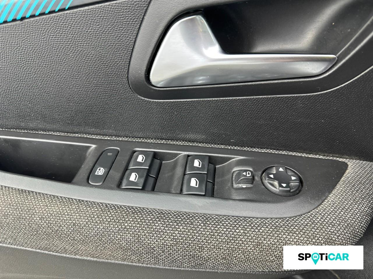 Peugeot 208 1.2 puretech 100ch s&s style — photo 19