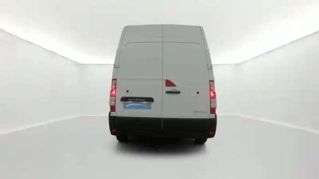 Renault Master fgn trac f3500 l2h2 blue dci 135 — photo 22