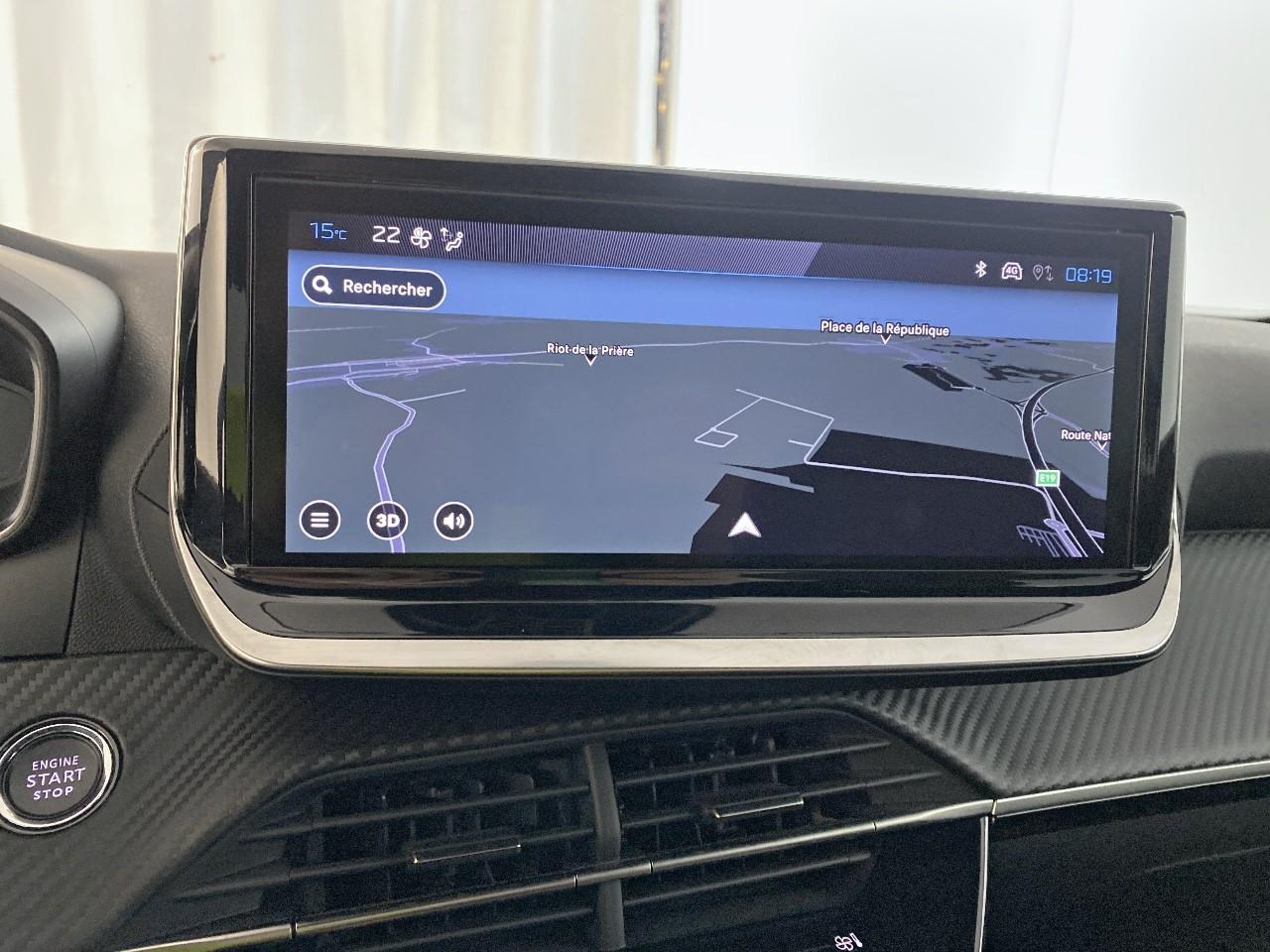 Peugeot 2008 100 s&s bvm6 allure — photo 14