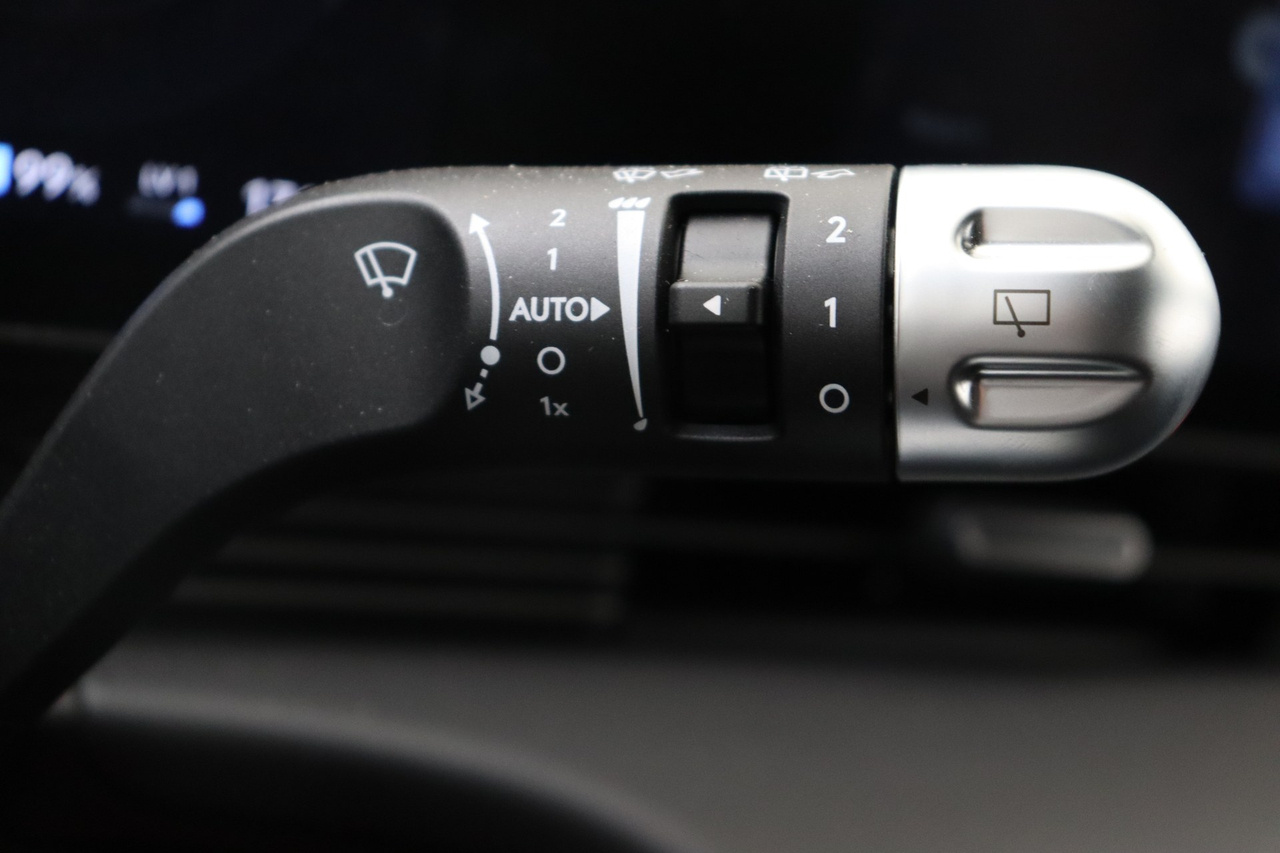 Hyundai Ioniq 5 — photo 20