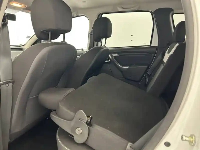 Dacia Duster dci 110 4x2 — photo 28