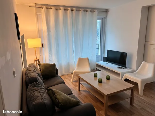 REIMS - T3 Lumineux Quartier Boulingrin / Lundy - Appartement meublé 61 m² - 2 chambres - Balcon