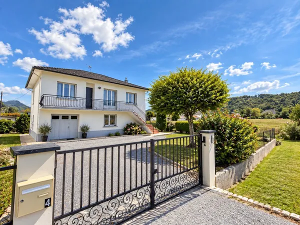 Maison avec 2 appartements