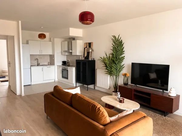 Appartement 5 pièces de 93.53 m² avec 2 jardins privatifs et terrasse (88 m² d'extérieur) - Cadre de
