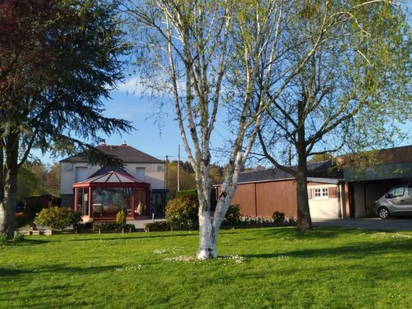 Propriété 6 pièces 140 m²