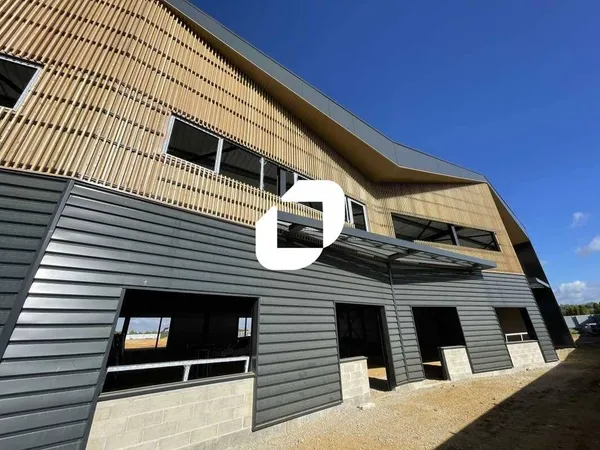 Local d'activité 3990 m²
