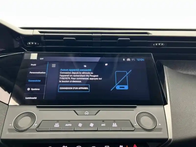 Peugeot 308 sw hybrid 145 e-dcs6 — photo 27