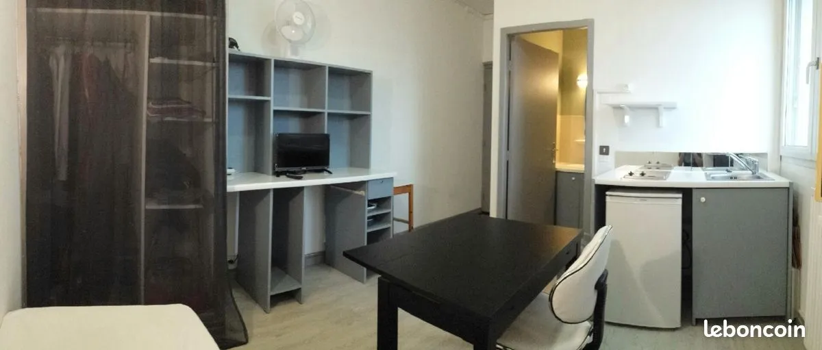 Photo 1