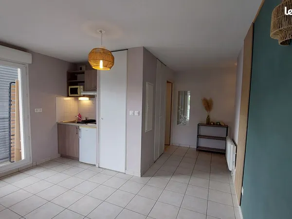 Studio 1 pièce 23 m²