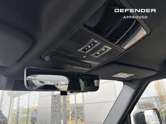 Land Rover Defender 110 2.0 p300e phev trophy edition deep sandglow — photo 14
