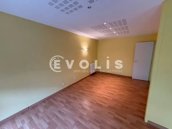 Bureaux - A VENDRE - 38 m² non divisibles