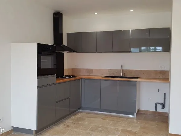 Loue appartement duplex 63m2