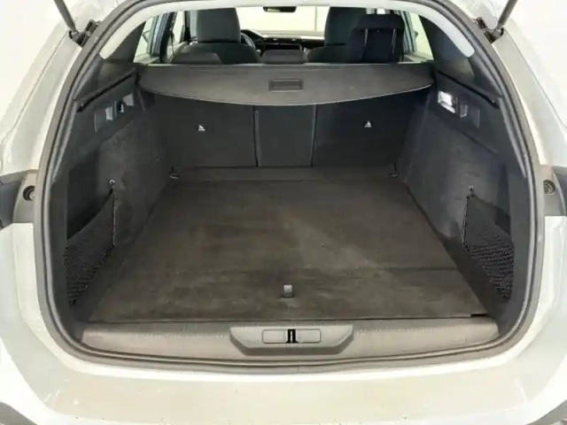 Peugeot 308 sw 1.5 bluehdi 130ch s&amp;s style eat8 — photo 13
