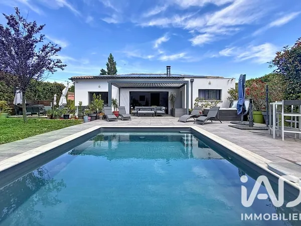 Maison 7 pièces 200 m²