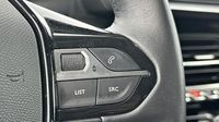 Peugeot 2008 1.5 BlueHDi 110ch S&S Allure Business 5cv — photo 17