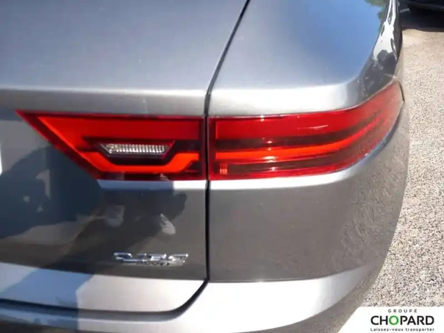 Jaguar E-Pace 2.0 d - 180 ch awd bva — photo 24