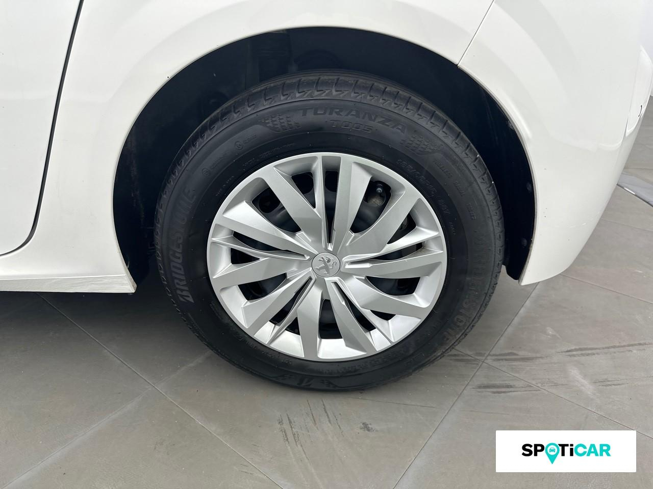 Peugeot 208 1.5 bluehdi 100 premium — photo 11