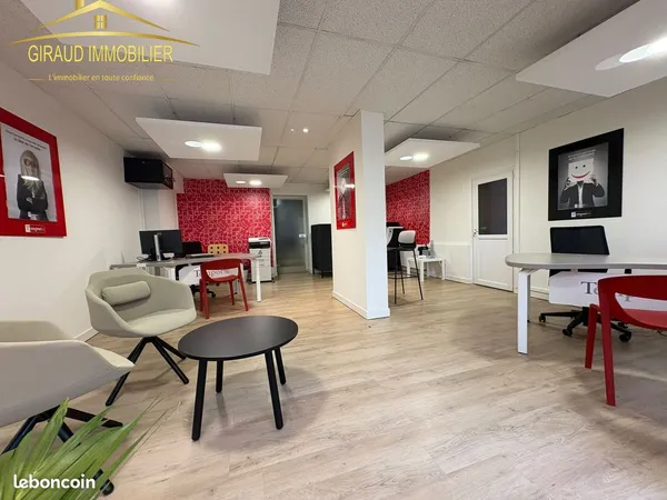 Local commercial 60 m² Charlieu
