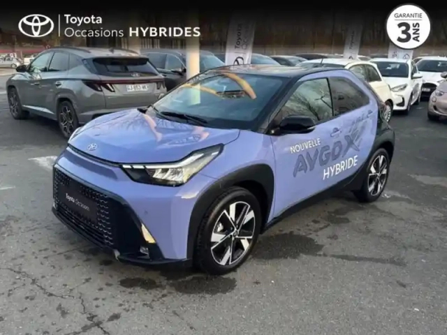 Toyota Aygo X 116h graphic