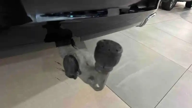 Volvo Xc60 t6 recharge awd 253 ch + 87 ch geartronic 8 — photo 17