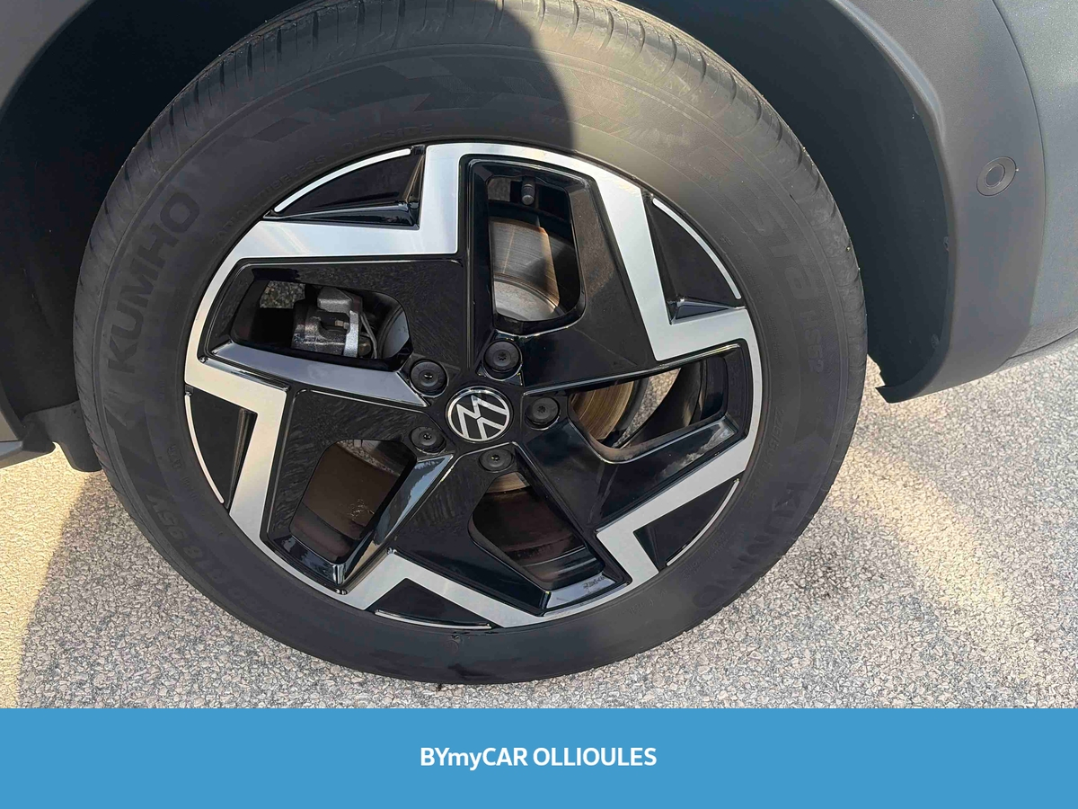 Volkswagen T-Roc 1.5 eTSI Hybrid 150 ch DSG7 — photo 35