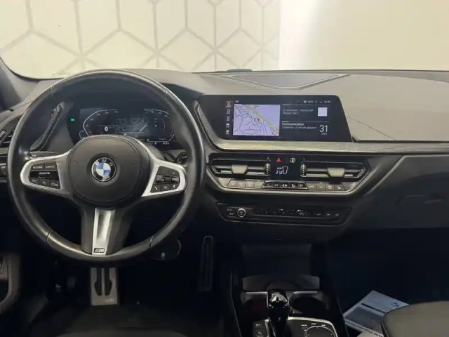 Bmw Serie 1 120d xdrive 190 ch bva8 — photo 6