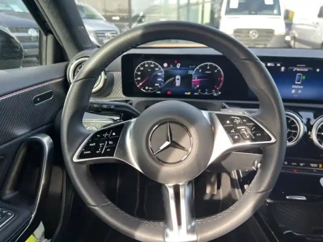 Mercedes Classe A 180 d progressive line — photo 11