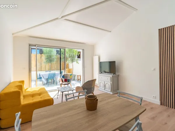 Location appartement plein centre ville de vaux sur mer