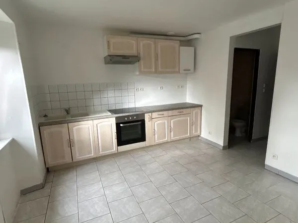 Appartement f3 rez de jardin